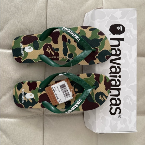 NIB havianas x bape flip flops in green camo - Picture 8 of 8